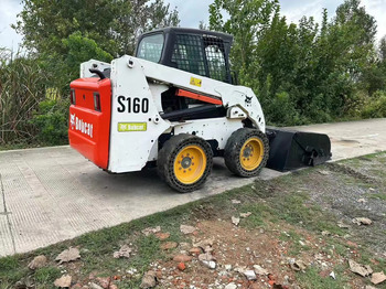Skid steer loader BOBCAT S160