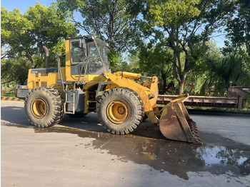 Wheel loader KOMATSU WA320