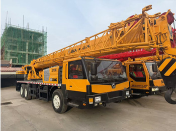 Mobile crane XCMG QY25K