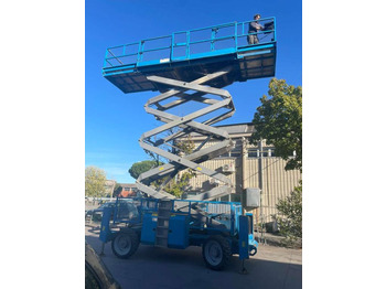 Scissor lift GENIE