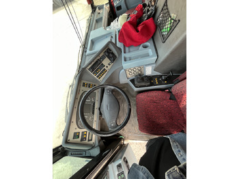 Mobile crane TEREX AC300 AC250 300 ton terex truck crane: picture 4