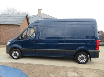 Small van Mercedes-Benz Sprinter 311CDi: picture 4