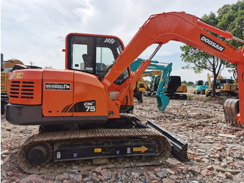 Crawler excavator DOOSAN DX75
