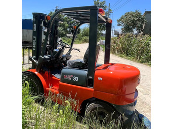 Diesel forklift HELI