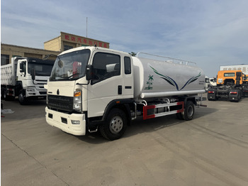 Tanker truck SINOTRUK HOWO