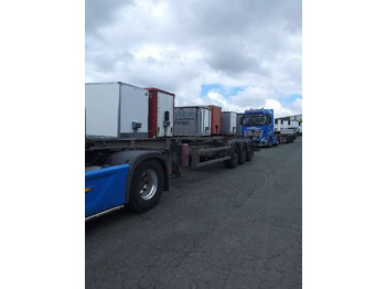Container transporter/ Swap body semi-trailer Semi-remorque 3 Essieux 38 TONNES CHARIOT COULISSANT 45 PIEDS: picture 3