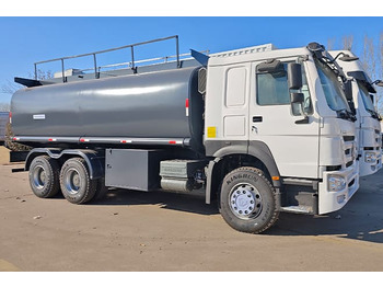 New Tanker truck for transportation of fuel SINOTRUK 2025 New Howo Oil Tanker Trucks for Sale in Congo: picture 2 New Tanker truck for transportation of fuel SINOTRUK 2025 New Howo Oil Tanker Trucks for Sale in Congo: picture 2