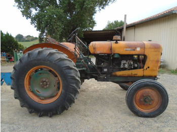 Farm tractor