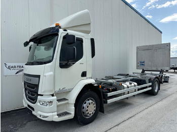 Container transporter/ Swap body truck DAF LF