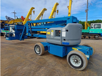Articulated boom lift GENIE Z-45/25JRT: picture 3