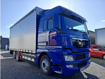Curtain side truck MAN TGX 26.440