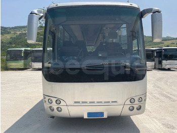 Suburban bus Temsa Safari: picture 2