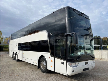 Coach VAN HOOL
