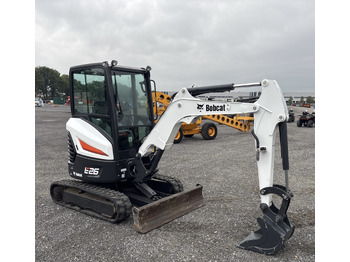 Mini excavator BOBCAT E26