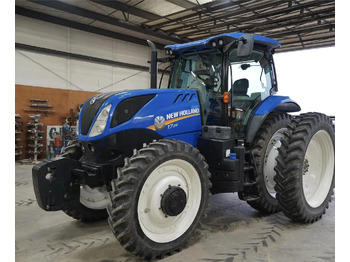 Farm tractor NEW HOLLAND T7.210