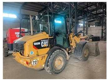 Wheel loader CATERPILLAR 906M