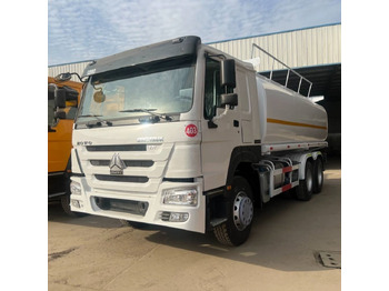 Tanker truck SINOTRUK HOWO