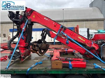 Truck mounted crane PALFINGER