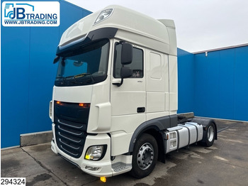 Tractor unit DAF XF 450
