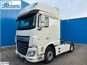 Tractor unit DAF XF 530