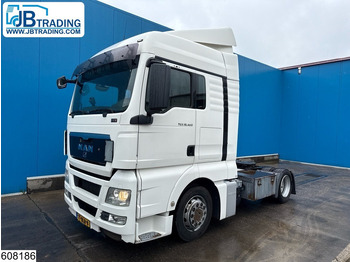 Tractor unit MAN TGX 18.400