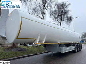 Tanker semi-trailer