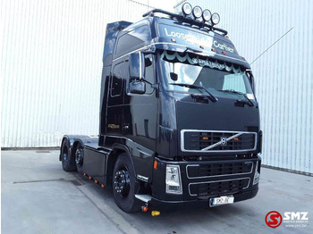 Tractor unit VOLVO FH16
