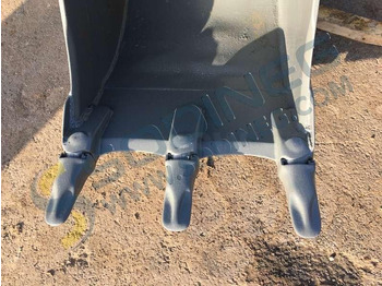 Excavator bucket MECALAC 600mm - series 8 / 10 / 11 et 12: picture 2 Excavator bucket MECALAC 600mm - series 8 / 10 / 11 et 12: picture 2