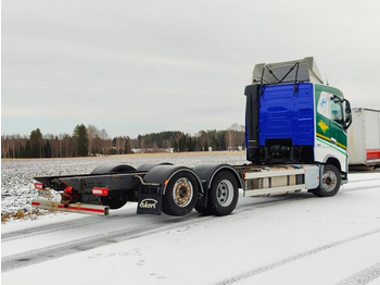 Cab chassis truck Volvo FH 13: picture 4 Cab chassis truck Volvo FH 13: picture 4
