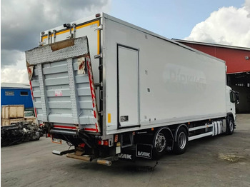 Refrigerated truck Volvo FM 13: picture 3