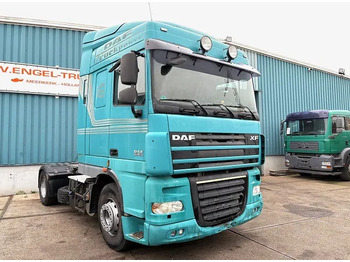 Tractor unit DAF XF 105.460 ATE SPACECAB (EURO 5 / ZF MANUAL GEARBOX / P.T.O. / AIRCONDITIONING / FRIDGE UNDER BED / ETC.): picture 2