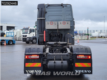 Tractor unit Volvo FH16 750 FH16 6X4 120T! Full-Air Retarder VEB+ Liftaxle Big-Axle 2x Tanks Alcoa's Euro 6: picture 3 Tractor unit Volvo FH16 750 FH16 6X4 120T! Full-Air Retarder VEB+ Liftaxle Big-Axle 2x Tanks Alcoa's Euro 6: picture 3
