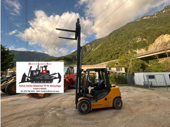 Diesel forklift JUNGHEINRICH DFG