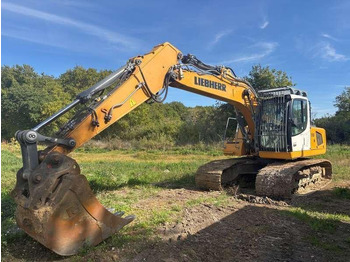 Crawler excavator LIEBHERR