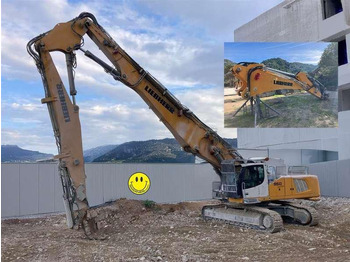 Demolition excavator LIEBHERR
