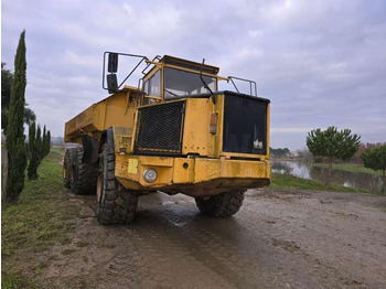 Articulated dump truck Volvo A35 6X6: picture 5