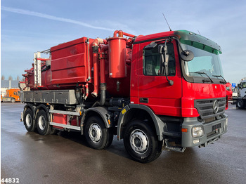 Vacuum truck Mercedes-Benz Actros 4141 8x4 Kroll Saug/Spul aufbau: picture 5