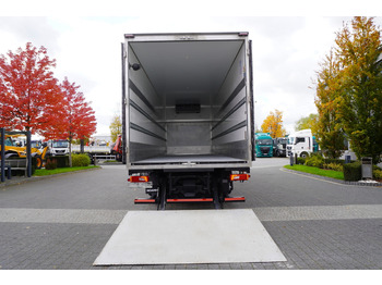 Refrigerated truck SCANIA R500 E6 6x2 / Lecapitaine 21 EPAL refrigerator / Carrier Supra 1150 / 2021 / steered axle: picture 4