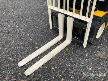 Diesel forklift 2023 Yale GP3.0N (Unused) Forklift: picture 5