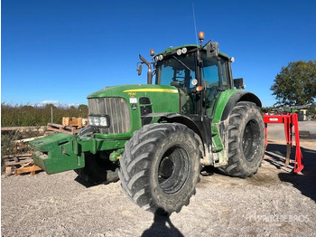 Farm tractor JOHN DEERE 7530