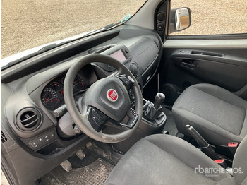 Commercial vehicle 2019 Fiat Fiorino Service Cargo Van: picture 5