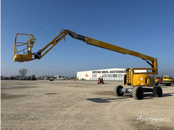 Articulated boom lift HAULOTTE