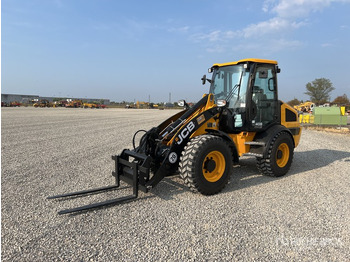 Wheel loader JCB 409