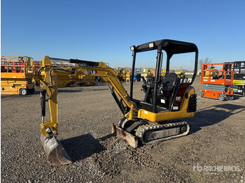 Mini excavator CATERPILLAR 301.6