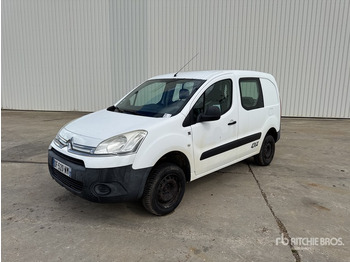Small van CITROËN Berlingo