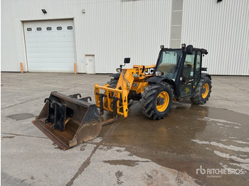 Telescopic handler JCB