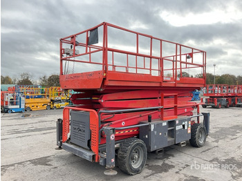 Scissor lift 2013 Skyjack SJ9250 4x4 Diesel Scissor Lift: picture 3