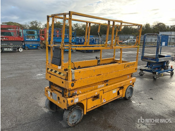 Scissor lift HAULOTTE Compact 8