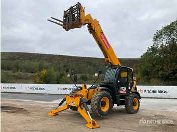 Telescopic handler JCB