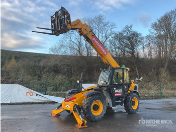 Telescopic handler JCB